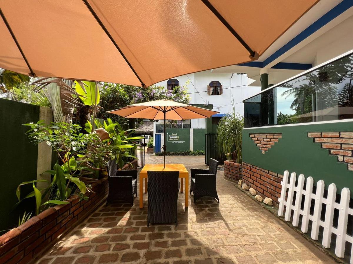 Frangipani Beach Villa Tangalle Exterior photo